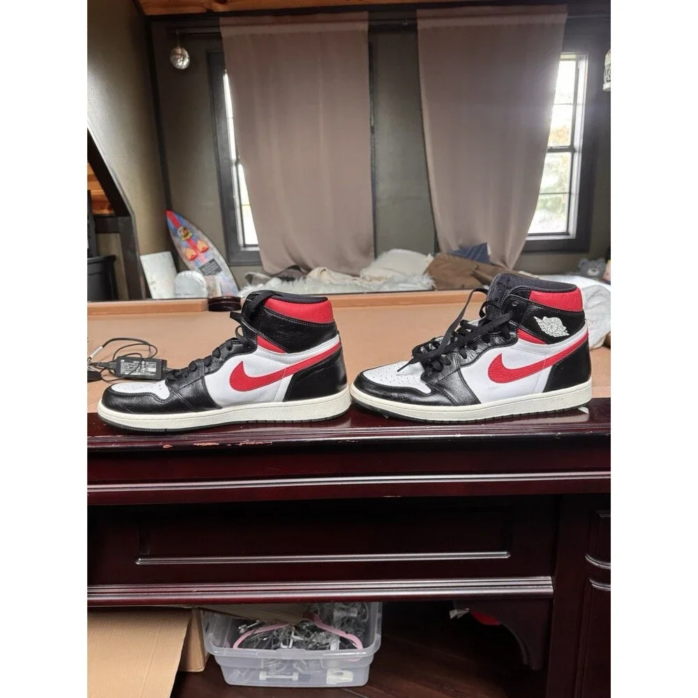 Nike Air Jordan 1 High OG 